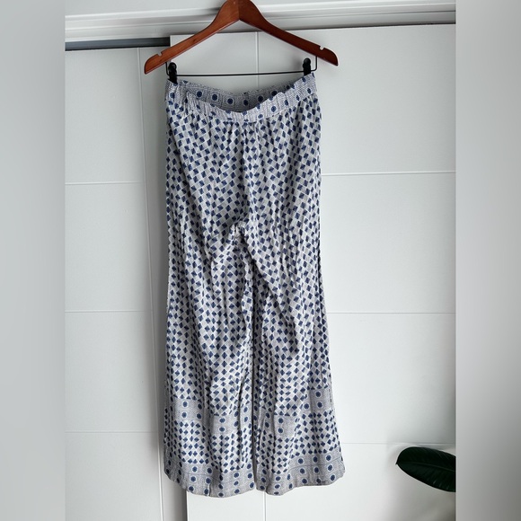 H&M Blue Patterned Wide Leg Pants with Tie Waist - Picture 2 of 5